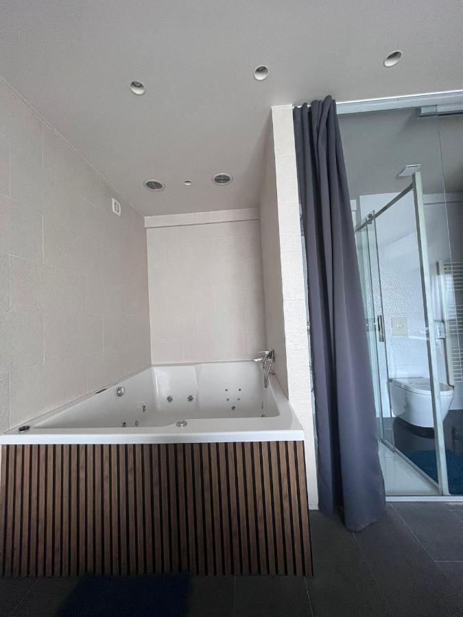 Hotel Forty Two 萨格勒布 外观 照片