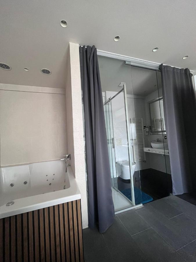 Hotel Forty Two 萨格勒布 外观 照片