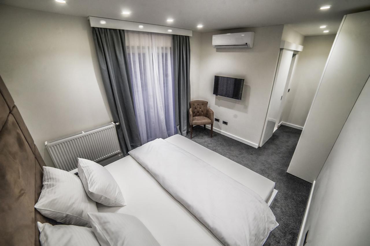 Hotel Forty Two 萨格勒布 外观 照片
