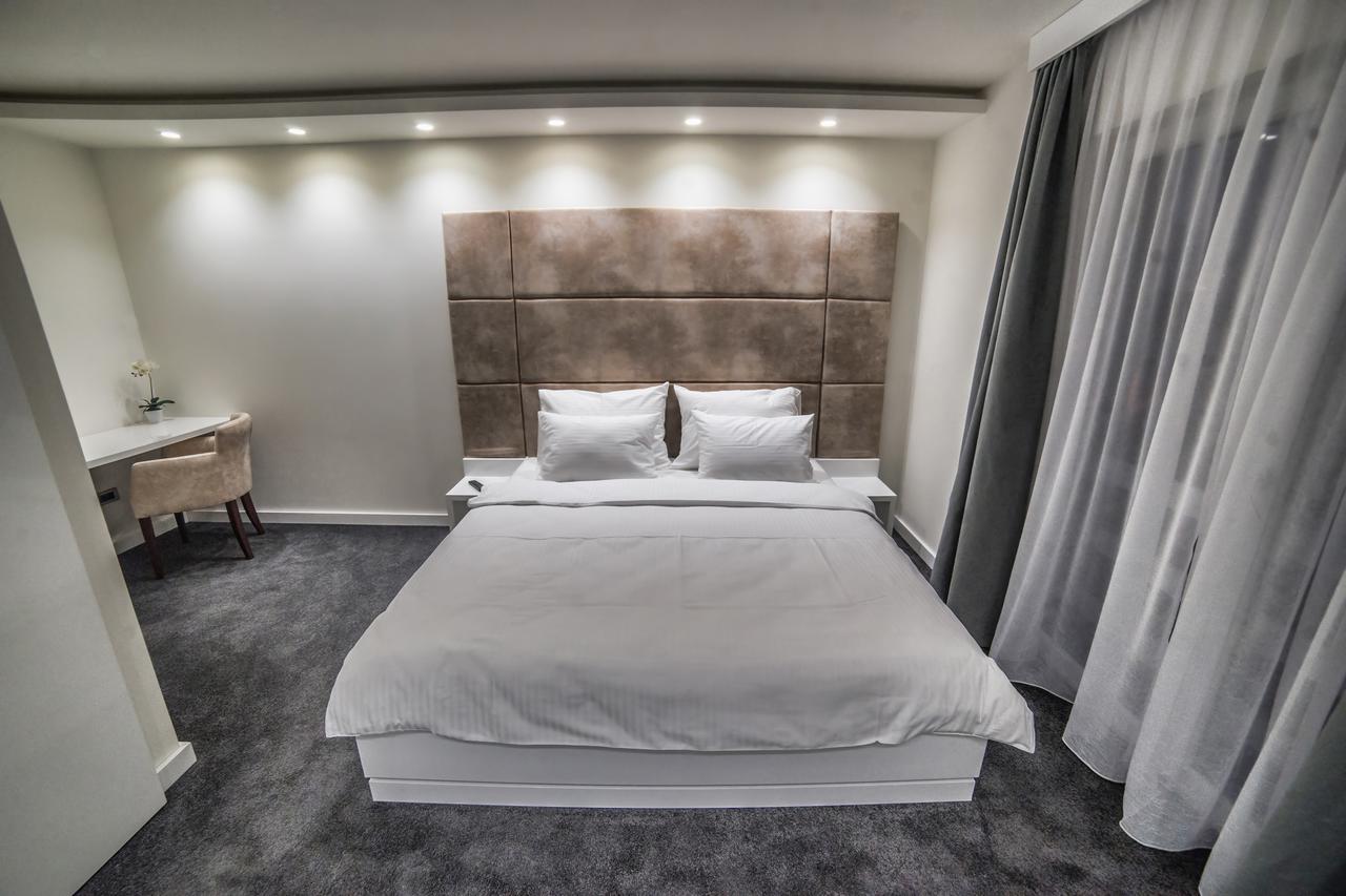 Hotel Forty Two 萨格勒布 外观 照片